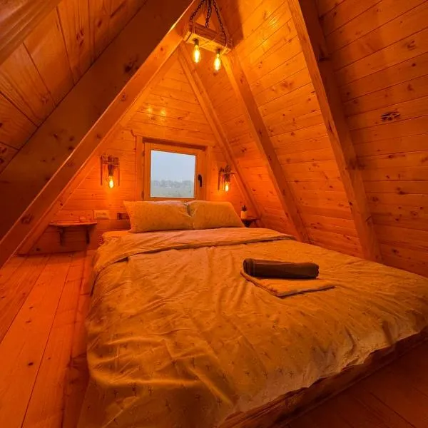 Summit chalets TL, hotel in Žabljak