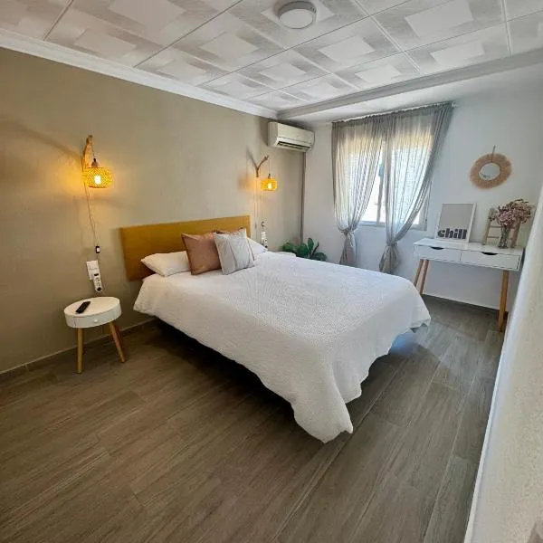 DJCUMAR, hotel en Cullera