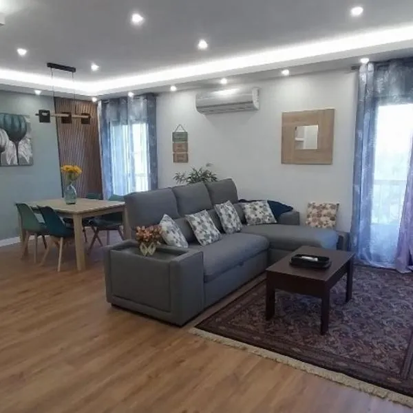 PISO NAVAS 2, hotel in Navas de San Antonio