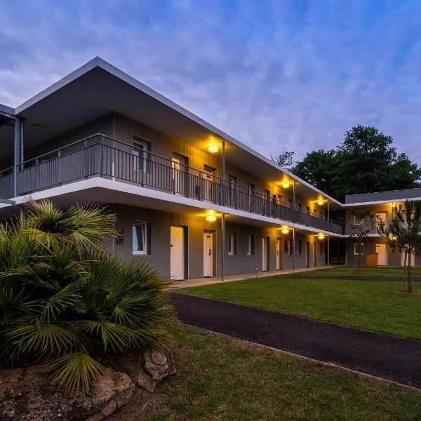 Sure Hotel by Best Western Mont-de-Marsan, hotel i Saint-Pierre-du-Mont
