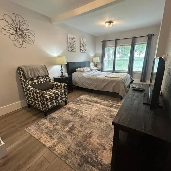 Gorge Side Getaway 3 Bedrooms, hotel in Niagara Falls