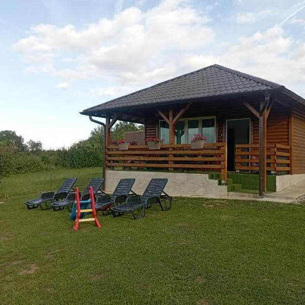 Vikendica Bambi - Vrdnik, khách sạn ở Vrdnik