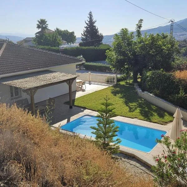 Wellbeing Farm with heated pool, hottub, sauna and gym: Coín'de bir otel