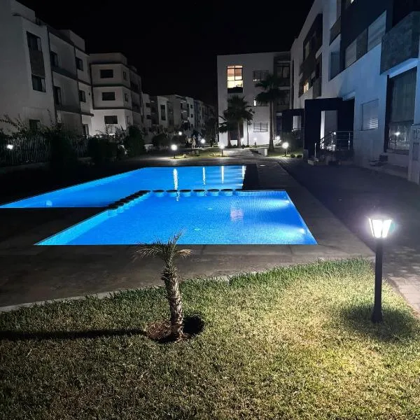 Appartement familial vue piscine, ξενοδοχείο σε Temara