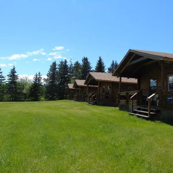Cajun Cedar Log Cottages, hotel v destinaci Margaree Forks