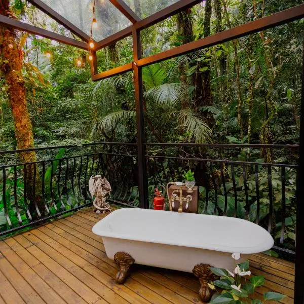 Chalés Canto do Dragão, hotel in Guabiruba