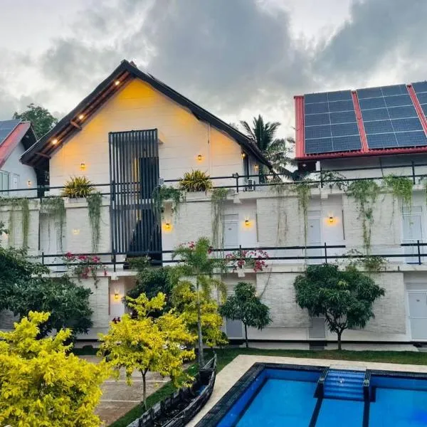 Royal Crown Residency Hotel, hotel v destinaci Talawatugoda