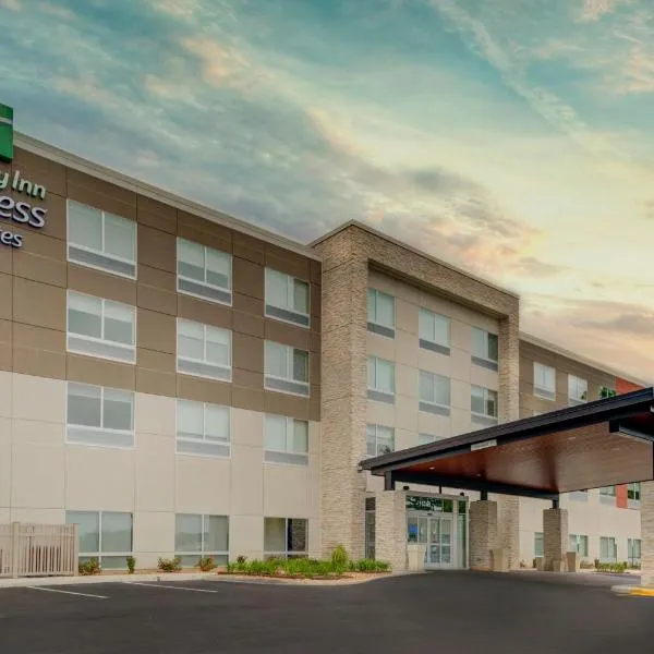 Holiday Inn Express & Suites - King George - Dahlgren by IHG, hotel v destinaci Alden