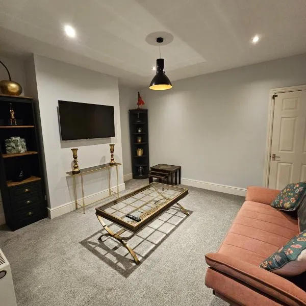 2 Bed Apartment Near-by the Seafront, hotel in Cleethorpes
