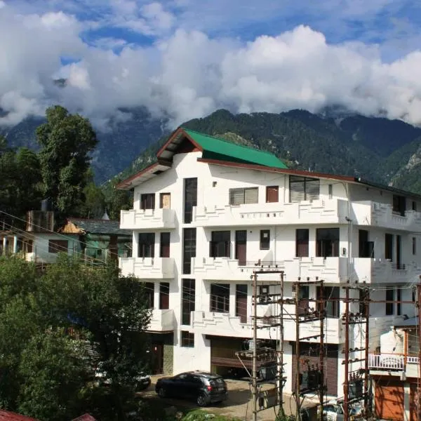 Hotel Divyansh By VRB Hotels, hotel in Dharamshala
