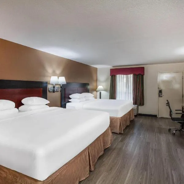 Days Inn & Suites by Wyndham Tyler, hotel a Tyler