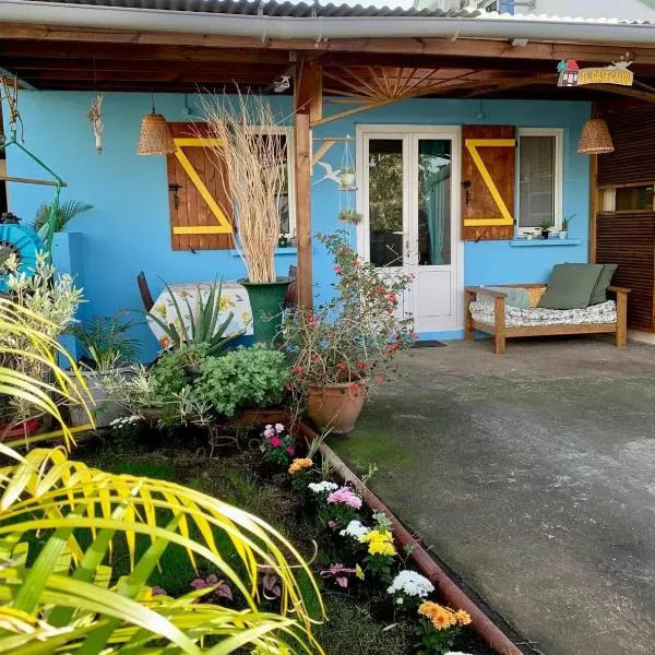 Maison charmante à Bras-Panon avec piscine et jardin, hotel v destinaci Bras-Panon