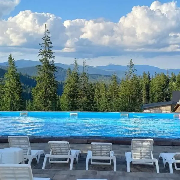Hotel Adrenalin, ξενοδοχείο σε Dragobrat