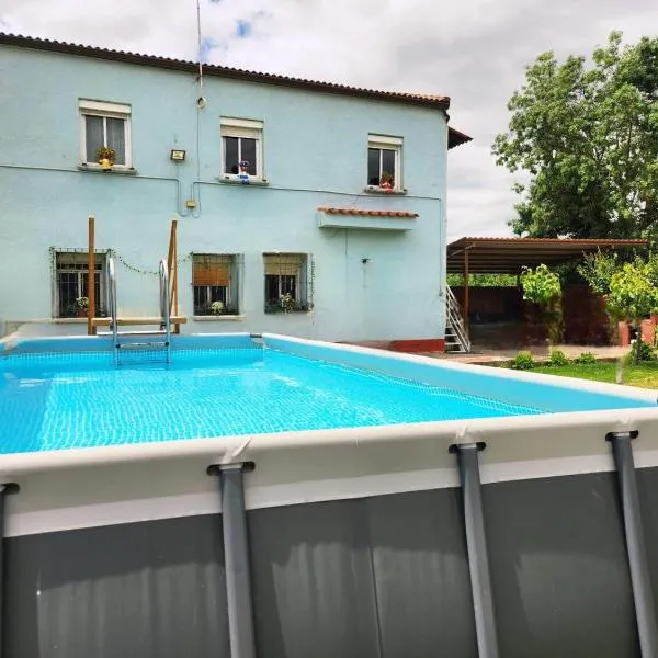Casa Azul donde se respira tranquilidad, hotel v destinaci Lardero
