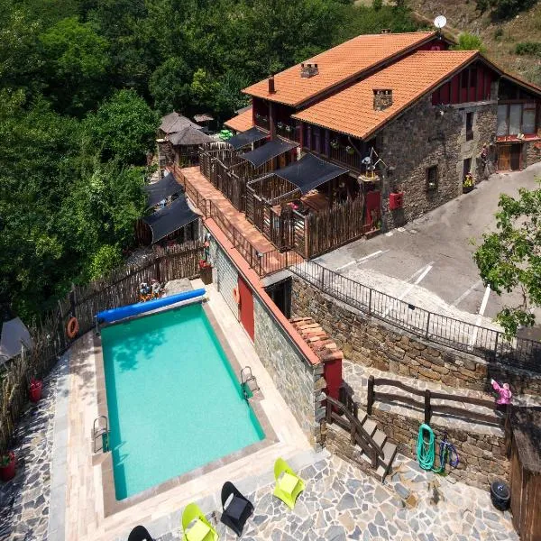 Apartamentos Rurales & Spa La Bárcena, hotel in Enterria