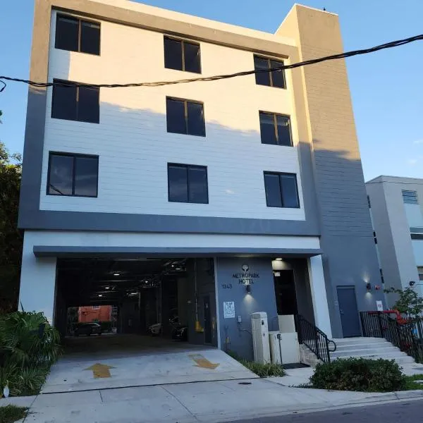 MetroPark Hotel, hotel v Miami