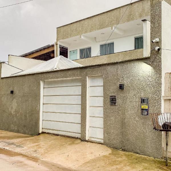 Aptos com 1 quarto, próximo a praia de Taperpuã, com 'àrea de churrasco compartilhada.
