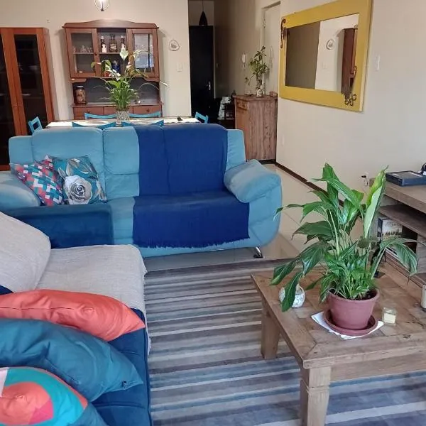 Belo apartamento no 4 distrito Porto Alegre, khách sạn ở Porto Alegre