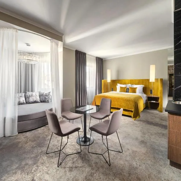 Mamaison Hotel Chain Bridge Budapest, hotel v Budapešti