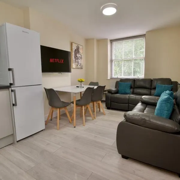 Warwick Row Apartments Coventry City Centre - Flat 4, hotel v mestu Coventry