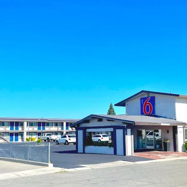 Motel 6 Yuba City, CA, hotel v destinaci Yuba City