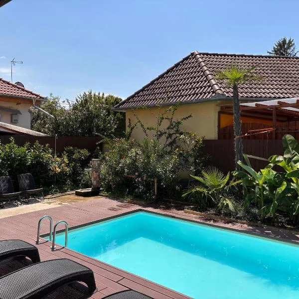 Veronika Lux Apartman, hotel in Hajdúszoboszló