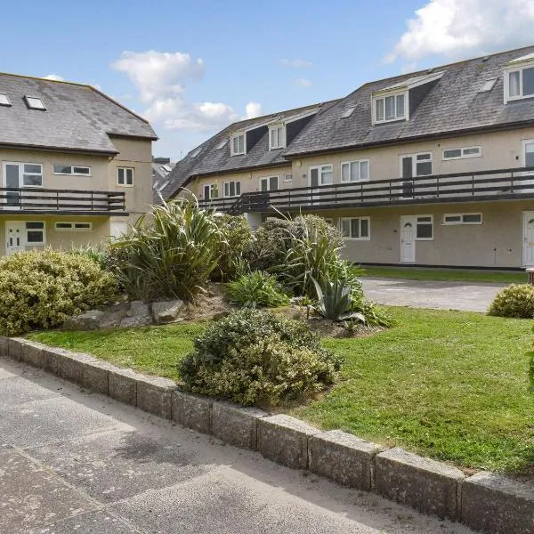 Beach House, hotel v destinaci Perranporth