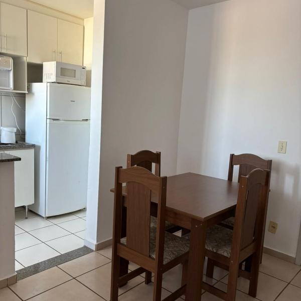 Apartamento completo 2 quartos sendo 1 suite - Foto 4