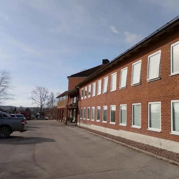 Hasselvägen 1, hotel in Hallsberg