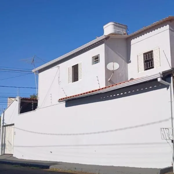 Sobrado Morada do Sol!, hotel in Uberaba