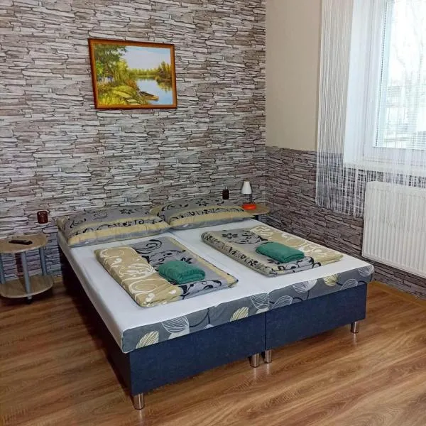 Abturist penzion, hotel in Štúrovo