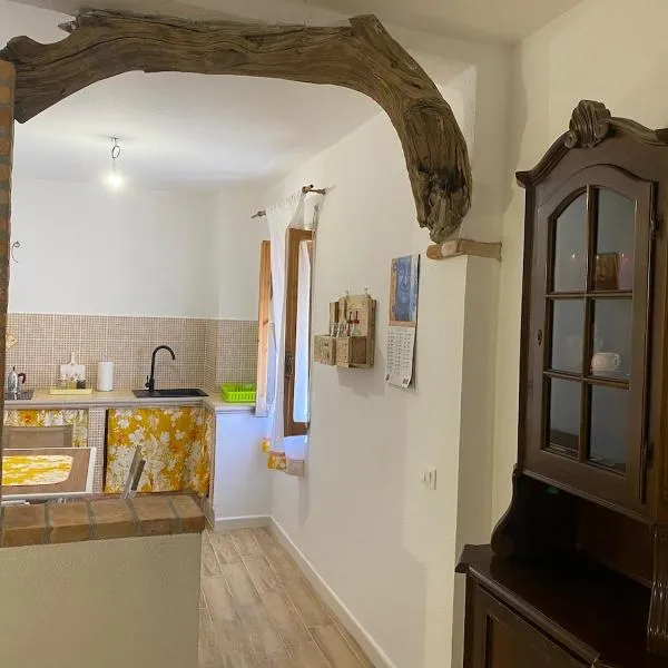 Galtellì casa vacanze, hotel in Galtellì