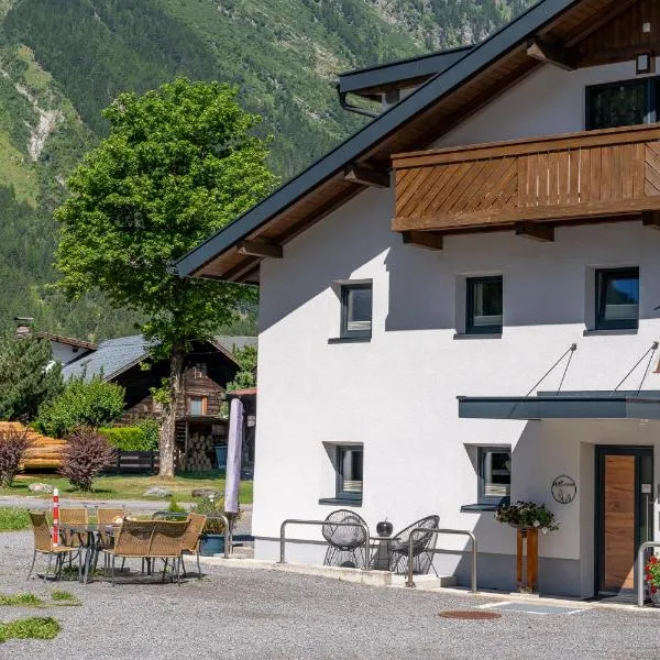 Apart Letta, hotel i Huben