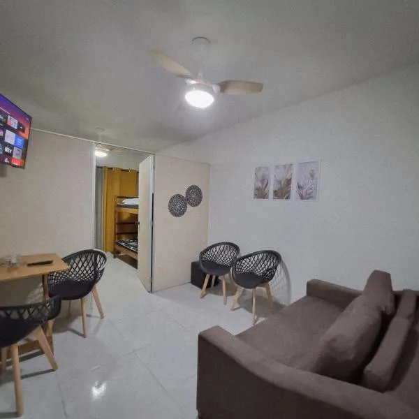 Apartamento Praia Grande - Pé na Areia - Mirim, hotel in Praia Grande
