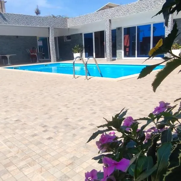 Residência Águia, hotel in Praia