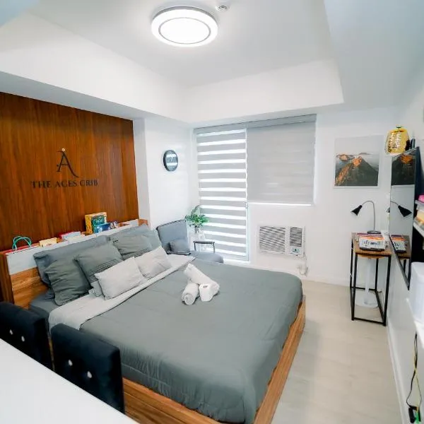 The Aces Crib at Azure North Pampanga, hotel v destinaci San Fernando