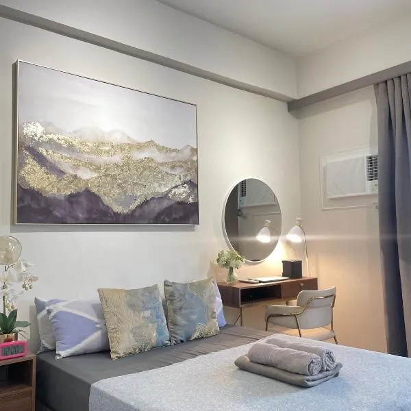 The Suite Room at The Amani Grand, hotel in Mactan Cebu International