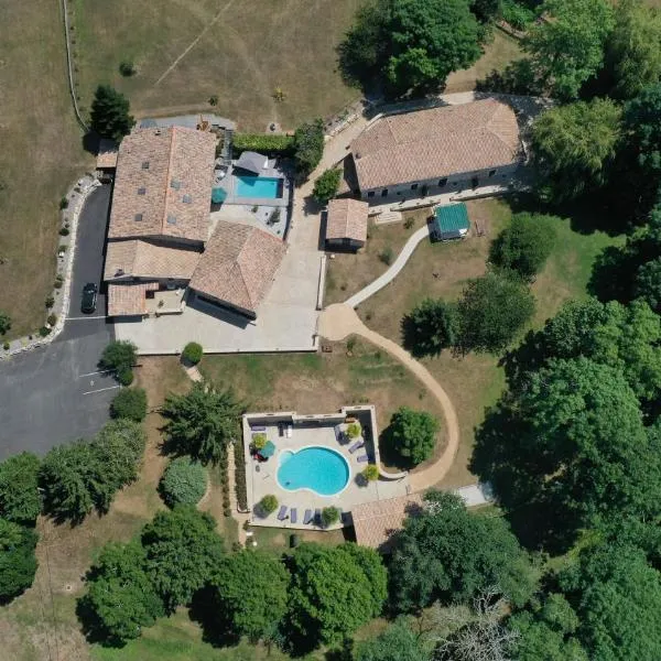 Domaine de Brise Bois - Chambres & Gîtes, hotel em Rouzède