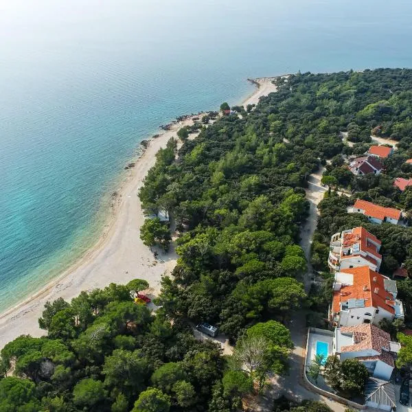 Apartments BEVANDA, Hotel in Šimuni