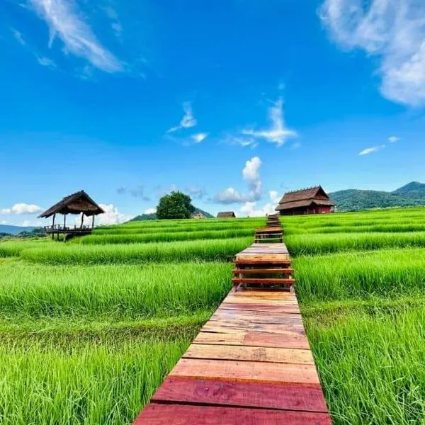 ເຂົ້າໜຽວຟາມສະເຕ-Kao Niaw Farmstay, ξενοδοχείο σε Luang Prabang