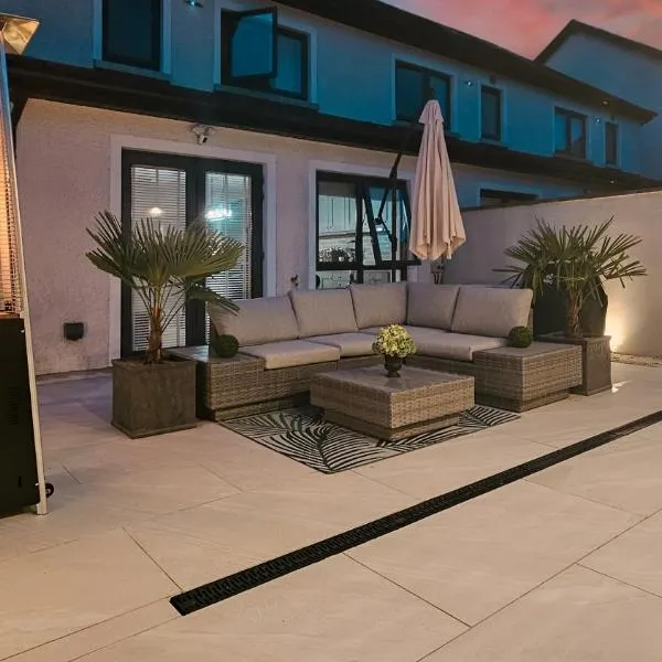 Alex Court, hotel in Leixlip