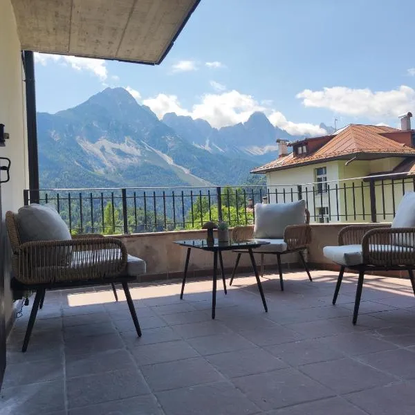 Dolomiti Mountain View holidays apartament Cadore Cortina, hotel in Venas