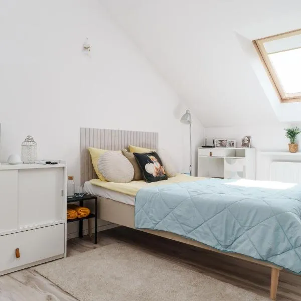 Cozy Attic, hotel Markiban