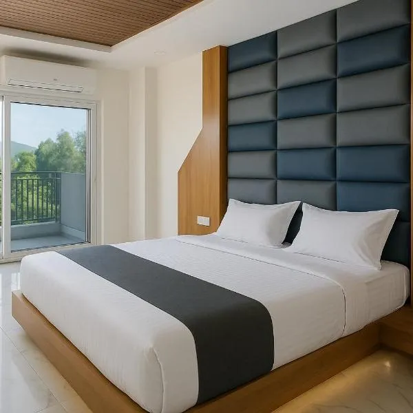 Hotel KARDHAR INN, hotel v destinaci Ambaji