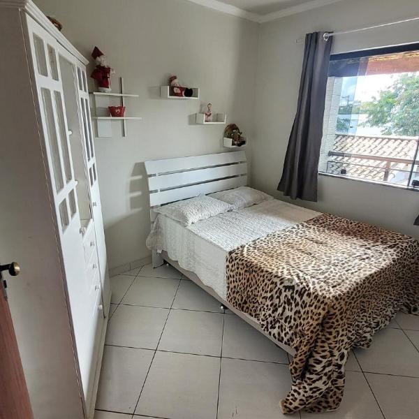 Casa em condomínio com piscina e ampla área de lazer em Araruama - Foto 2