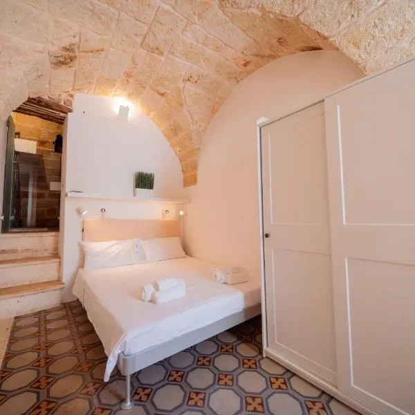La Pupa coi baffi - Edificio Storico in Centro, Hotel in Conversano