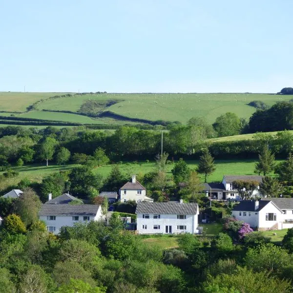 Highfield House, Parracombe, Modern B&B, hotel in Parracombe