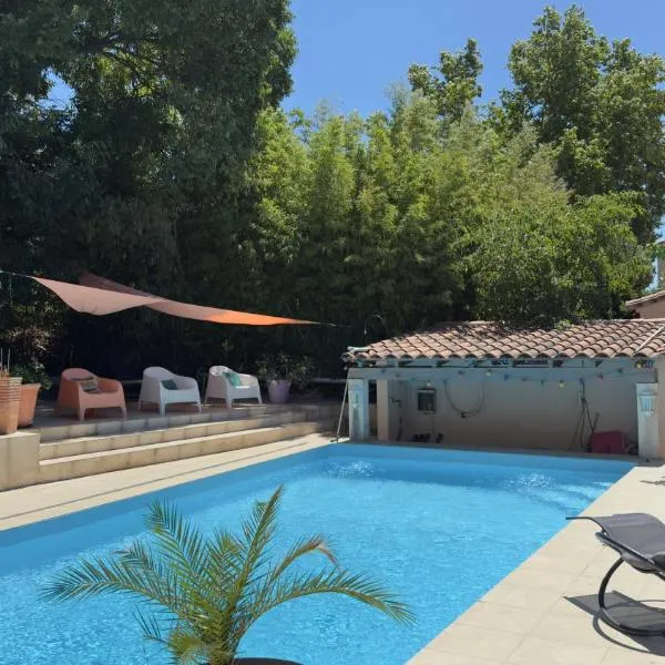 L’appartement du Micocoulier, hôtel à Salon-de-Provence