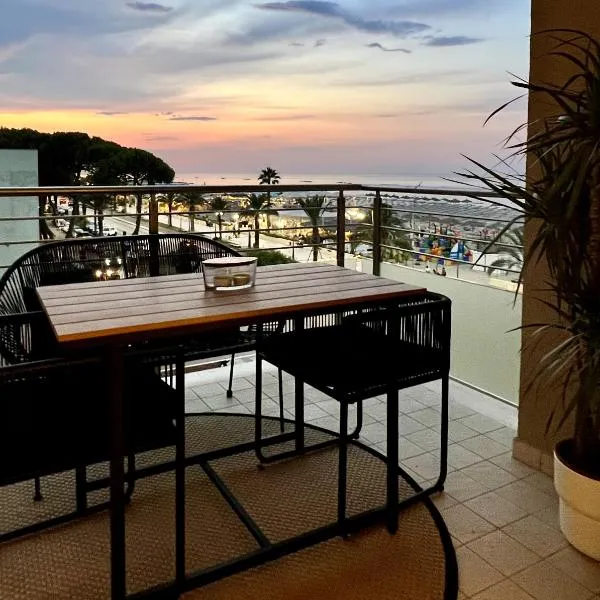 Roseto Marina Lungomare – hotel w mieście Roseto degli Abruzzi