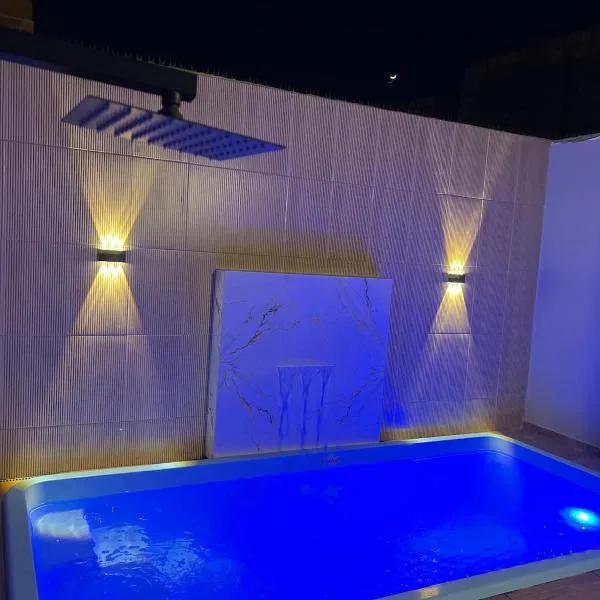 Lacasita - Casa com piscina em Abreu e Lima Centro，位于Abreu e Lima的酒店